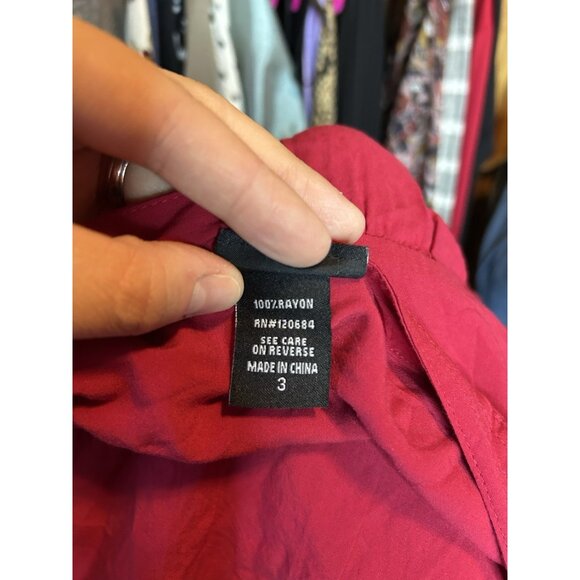 Torrid Top Tunic Red Floral 3 (3X) Long Sleeve 1/4 Button Down Pockets - Picture 7 of 8